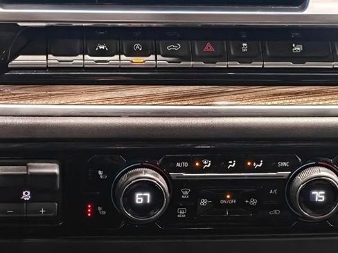 Used 2022 Chevrolet Silverado 1500 LT w/ Max Trailering Package image 8