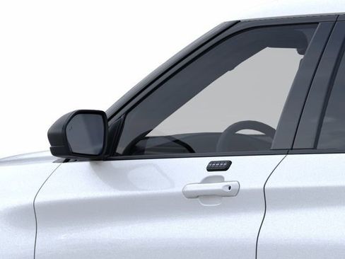 New 2026 Ford Explorer Active RWD image 22