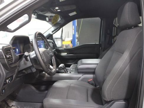 Used 2024 Ford F150 XLT w/ XLT Black Appearance Package image 10