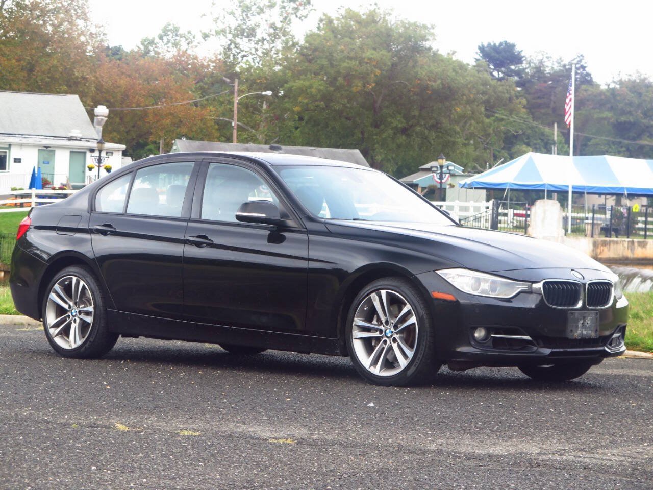 Used 2014 BMW 335i xDrive Sedan AWD/4WD image 6