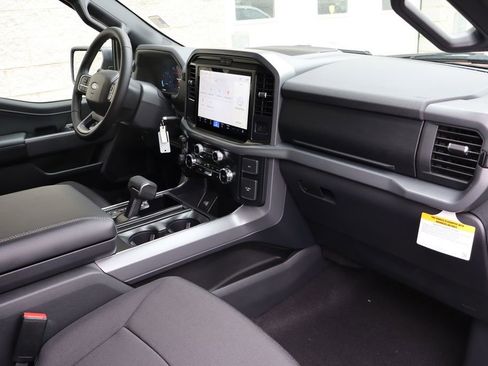 New 2026 Ford F150 XLT w/ FX4 Off-Road Package image 37