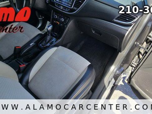 Used 2018 Buick Encore Preferred image 16