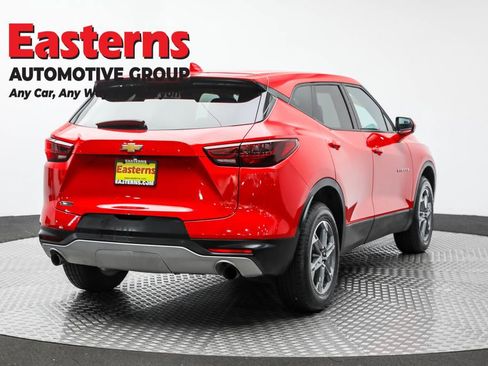 Used 2023 Chevrolet Blazer LT image 5