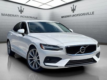 Used 2021 Volvo S60 T5 Momentum