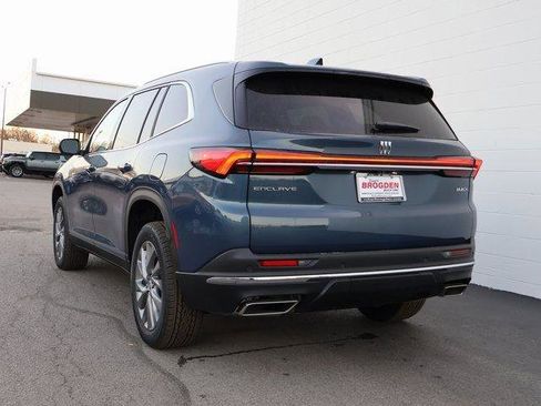 New 2026 Buick Enclave Preferred image 4