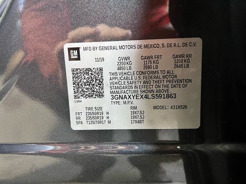 Used 2020 Chevrolet Equinox Premier image 36