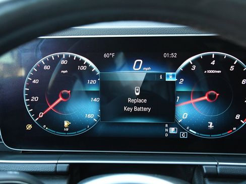 Used 2020 Mercedes-Benz GLE 350 4MATIC w/ 3rd Row Seat Package image 13