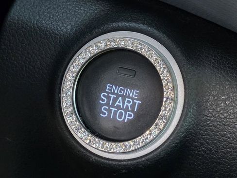 Used 2019 Hyundai Kona SEL image 17