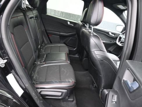 Used 2025 Ford Escape ST-Line AWD/4WD image 7