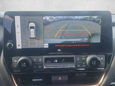 Certified 2025 Toyota Grand Highlander AWD Hybrid image 13