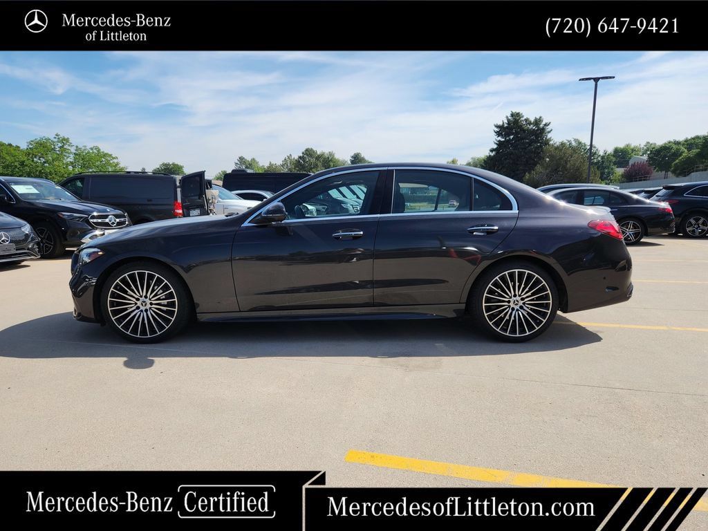 Certified 2026 Mercedes-Benz C 300 4MATIC Sedan image 4