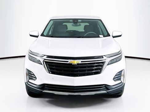 Used 2023 Chevrolet Equinox LT w/ LPO, Floor Liner Package AWD/4WD image 2
