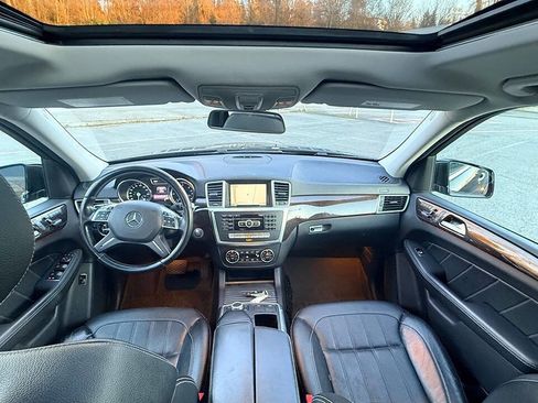 Used 2015 Mercedes-Benz GL 320 BlueTEC 4MATIC image 20