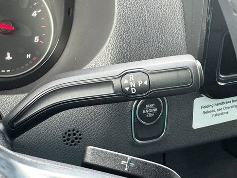 New 2025 Mercedes-Benz Sprinter 2500 image 25