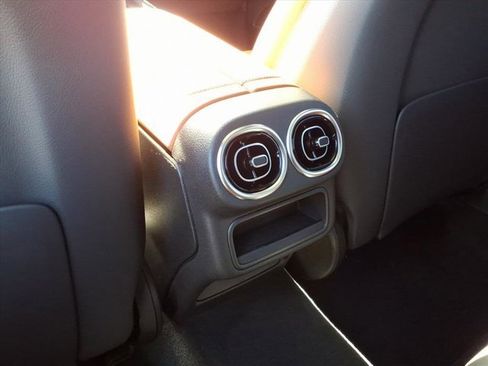 New 2026 Mercedes-Benz GLC 300 GLC 300 image 19