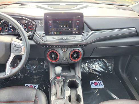 Certified 2023 Chevrolet Blazer RS w/ Enhanced Convenience Package FWD image 17
