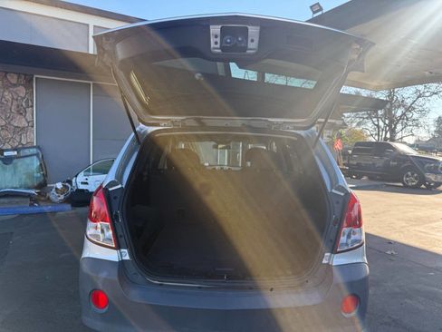 Used 2012 Chevrolet Captiva Sport LS image 20