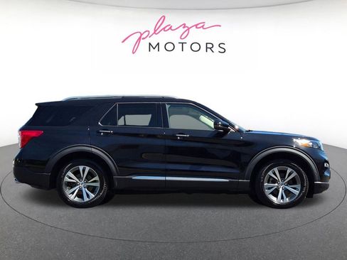 Used 2020 Ford Explorer Platinum w/ Premium Technology Package AWD/4WD image 4