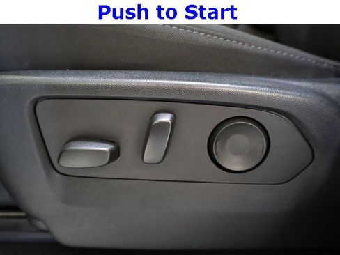 Used 2022 Chevrolet Silverado 1500 Custom image 22