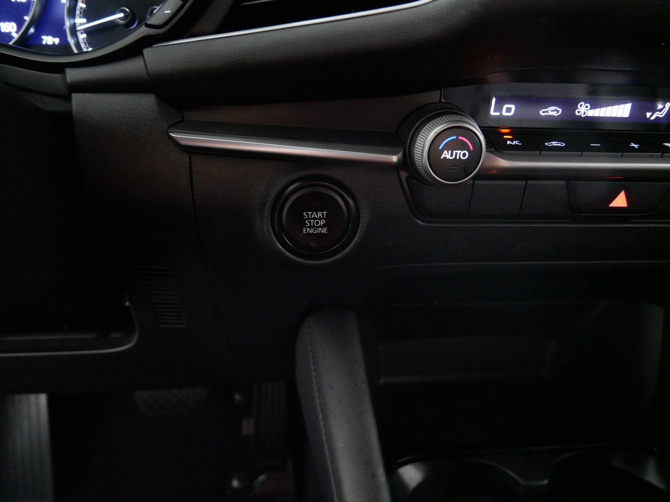 Used 2025 MAZDA MAZDA3 s Sport FWD image 29