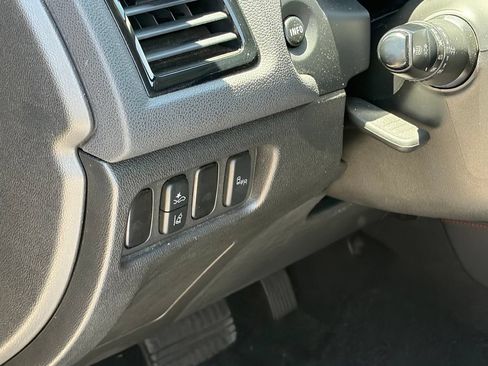 Used 2024 Mitsubishi Outlander Sport AWD image 5