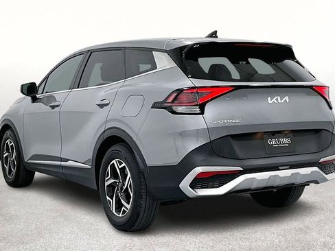 Used 2023 Kia Sportage LX image 15