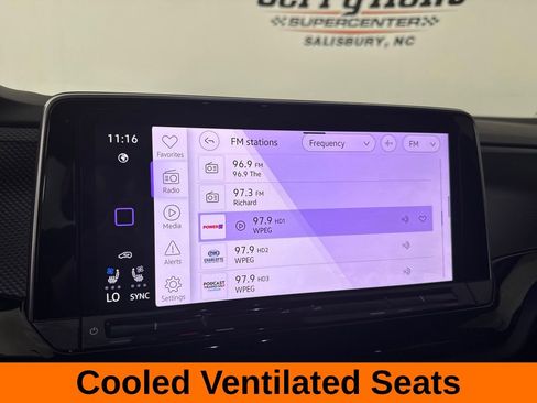 Used 2024 Volkswagen Atlas Cross Sport SEL Premium R-Line image 13