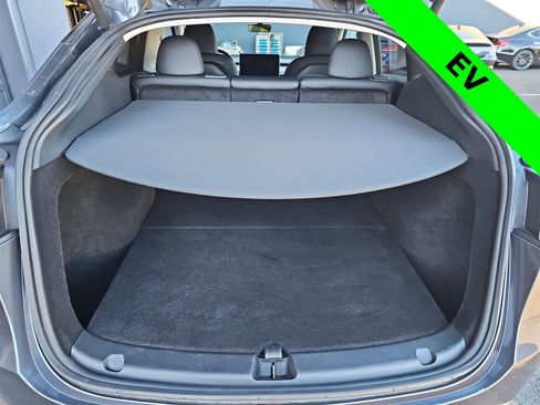 Used 2023 Tesla Model Y Long Range image 23