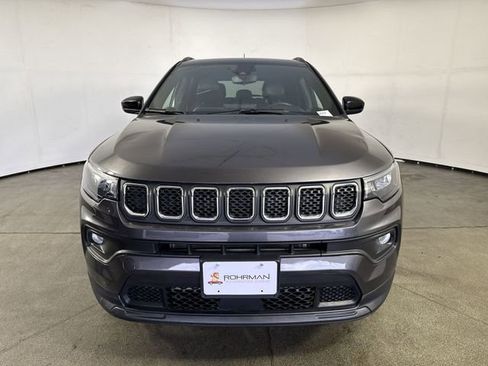 Used 2023 Jeep Compass Latitude w/ Sun and Sound Group image 26