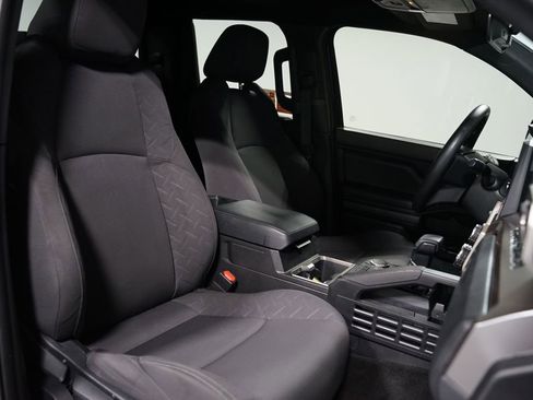 Certified 2024 Toyota Tacoma SR5 image 29