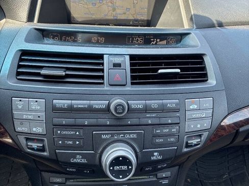 Used 2010 Honda Crosstour EX-L image 23