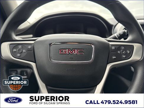 Used 2023 GMC Acadia SLE w/ Driver Convenience Package FWD image 25