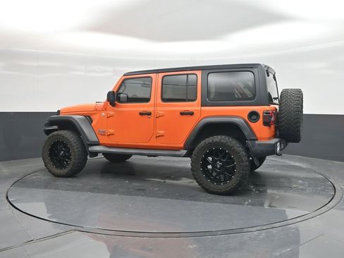 Used 2018 Jeep Wrangler Unlimited Sport S AWD/4WD image 27