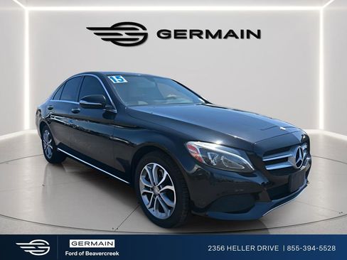 Used 2015 Mercedes-Benz C 300 4MATIC Sedan image 2