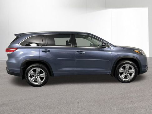 Used 2018 Toyota Highlander Limited AWD/4WD image 36