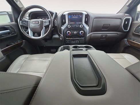 Used 2020 GMC Sierra 1500 SLT w/ Driver Alert Package II image 10
