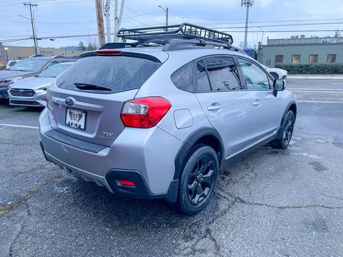 Used 2014 Subaru Crosstrek 2.0i Premium image 2
