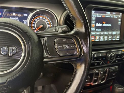 Used 2022 Jeep Gladiator Sport AWD/4WD image 20