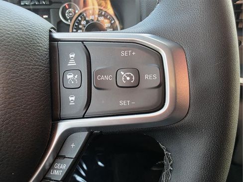 Used 2025 RAM 2500 Big Horn image 42