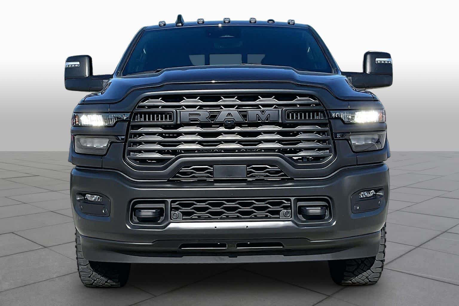 Used 2026 RAM 2500 Warlock AWD/4WD image 4