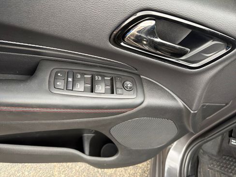 Used 2024 Dodge Durango R/T w/ Blacktop Package image 12