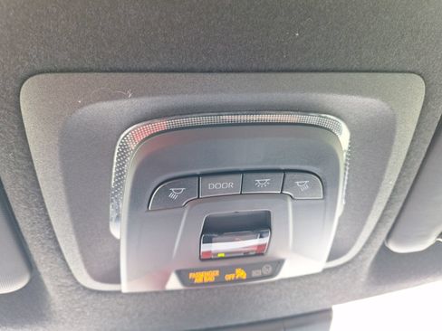 Used 2024 Toyota Corolla Cross AWD Hybrid image 28