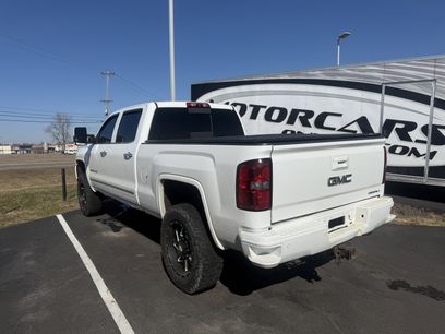 Used 2015 GMC Sierra 2500 Denali w/ Duramax Plus Package