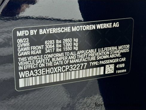 Used 2024 BMW 740i xDrive w/ Premium Package AWD/4WD image 33