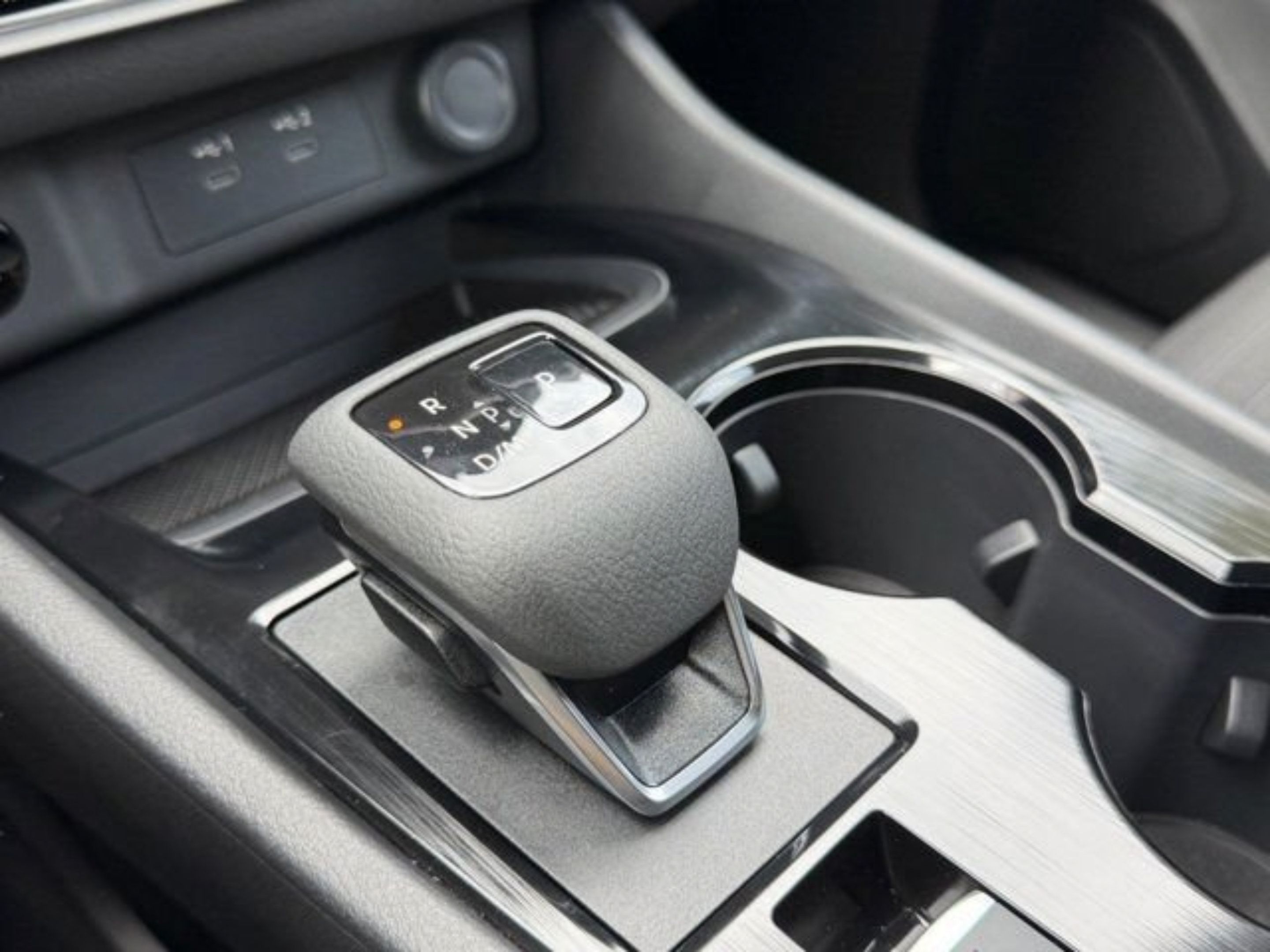 Used 2026 Nissan Rogue SV AWD/4WD image 21