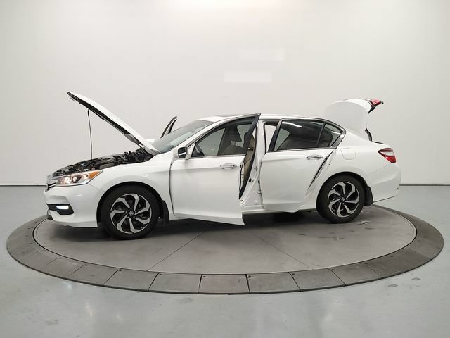Used 2017 Honda Accord EX-L image 13