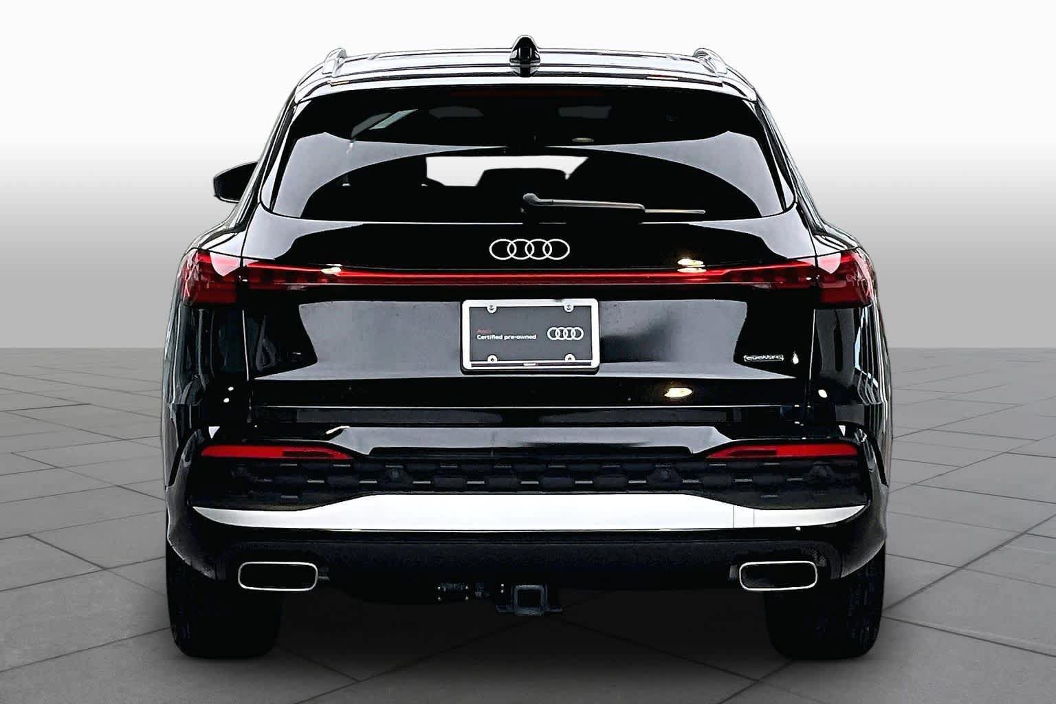 Certified 2025 Audi Q5 Premium AWD/4WD image 5
