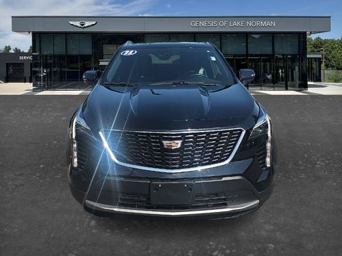 Used 2023 Cadillac XT4 Premium Luxury w/ Cold Weather Package AWD/4WD image 2