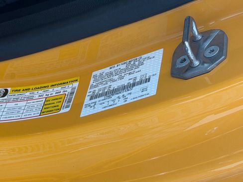 Used 2022 Ford Mustang Coupe RWD image 27