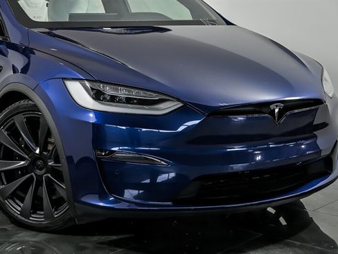 Used 2023 Tesla Model X AWD/4WD image 2